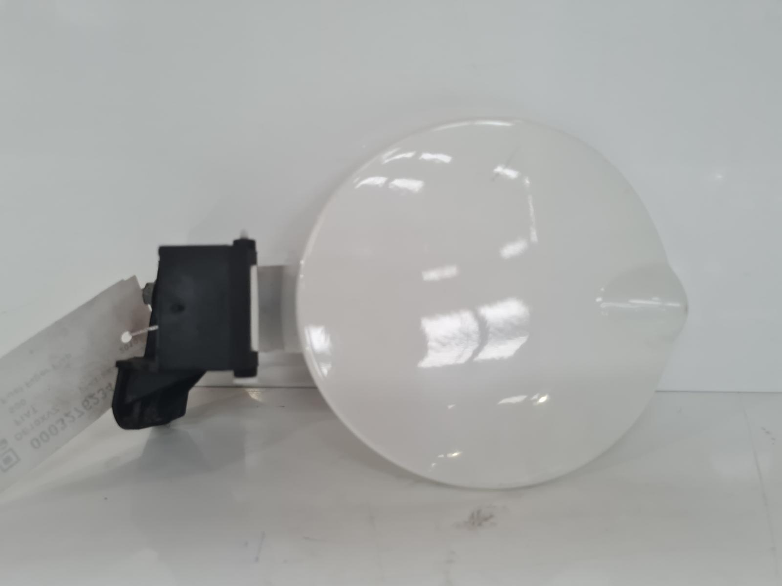 View Auto part Fuel Filler Flap Fiat 500 2010