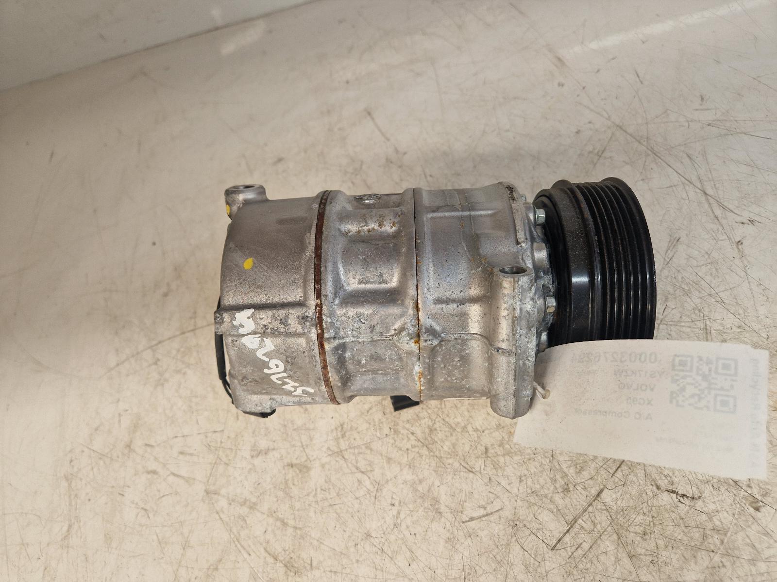View Auto part Compressor Volvo Xc90 2017