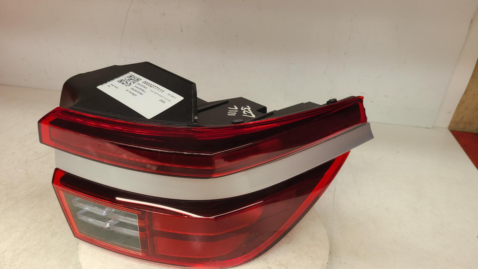 View Auto part R Taillight Vauxhall Frontera 2025