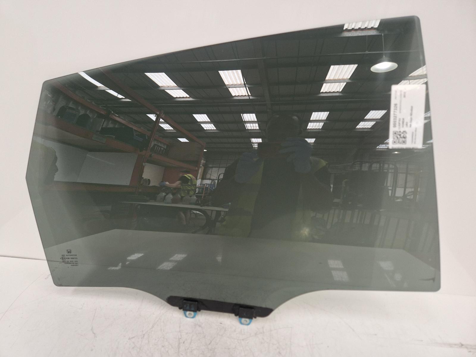 View Auto part RR Door Window Honda Crv 2012