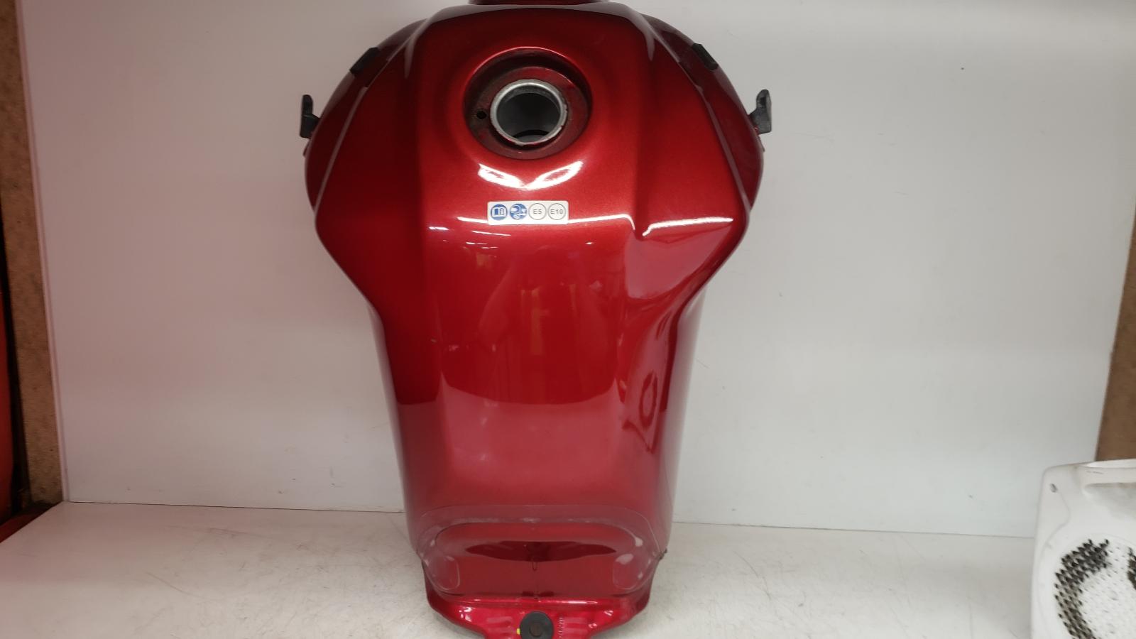 View Auto part Fuel Tank Honda Cbf125 2023
