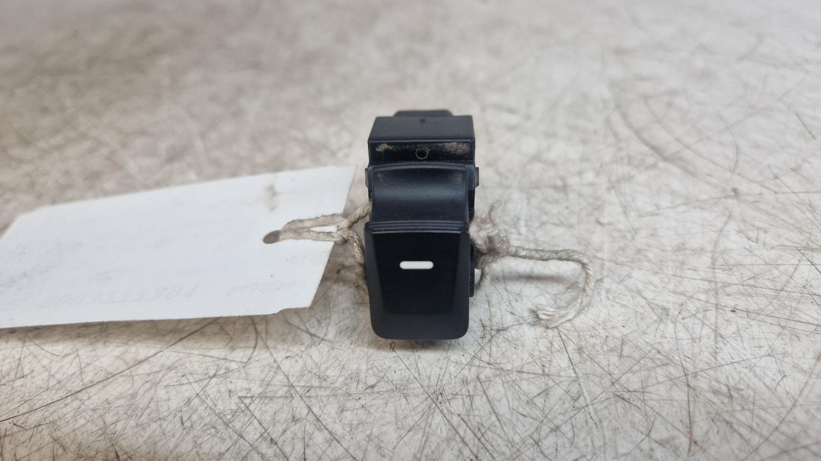 View Auto part Elect. Window Switch Kia Sportage 2011