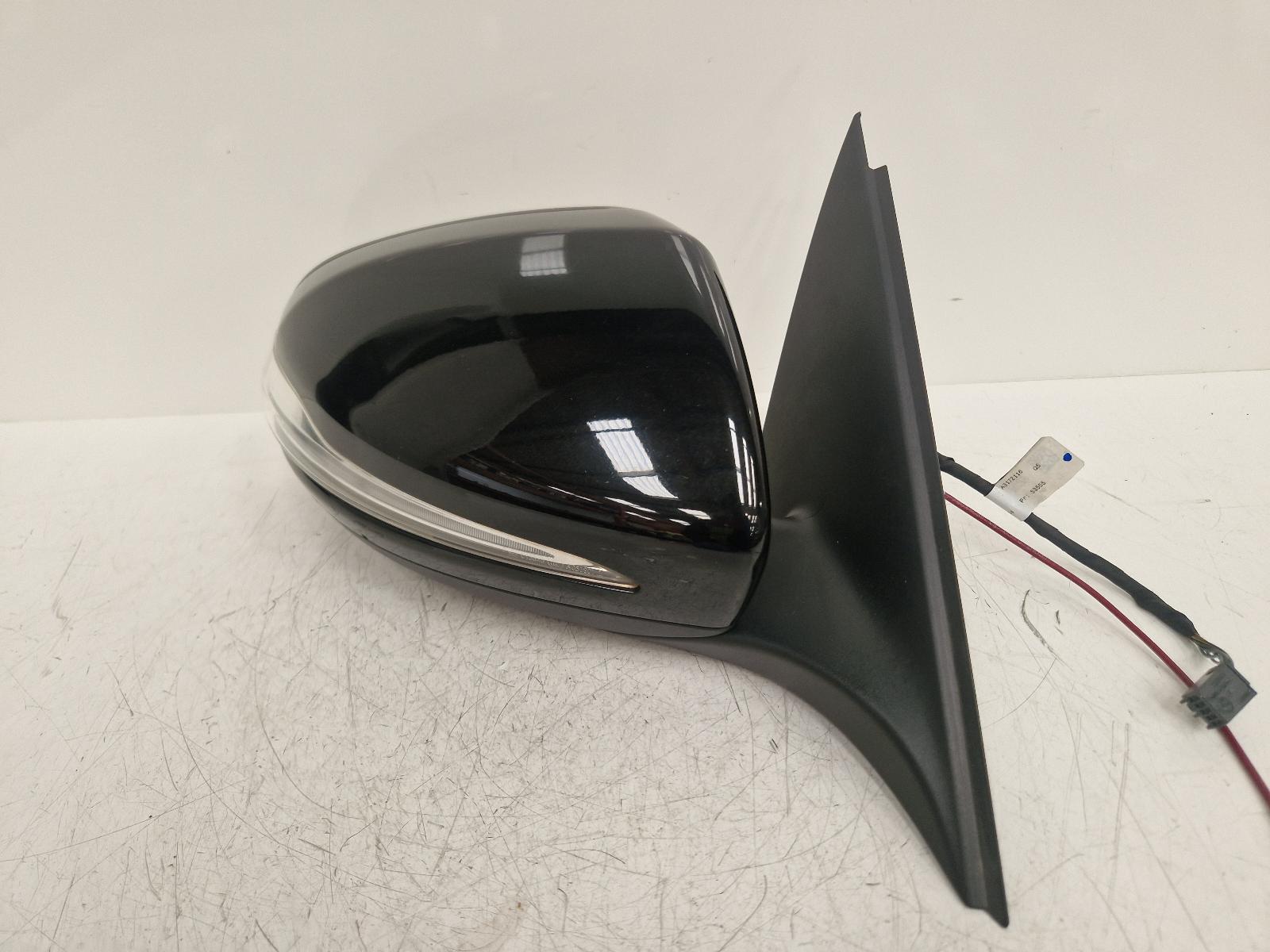View Auto part R Door Mirror Mercedes C Class 2015