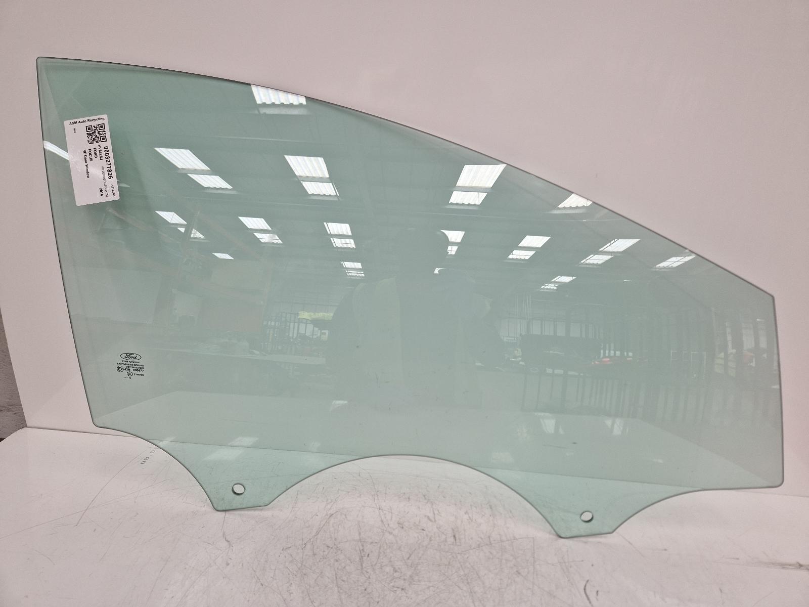 View Auto part RF Door Window Ford Focus 2016