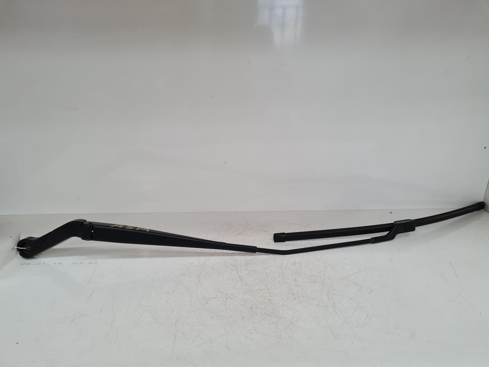 View Auto part Wiper Arm Citroen Relay/jumper 2023