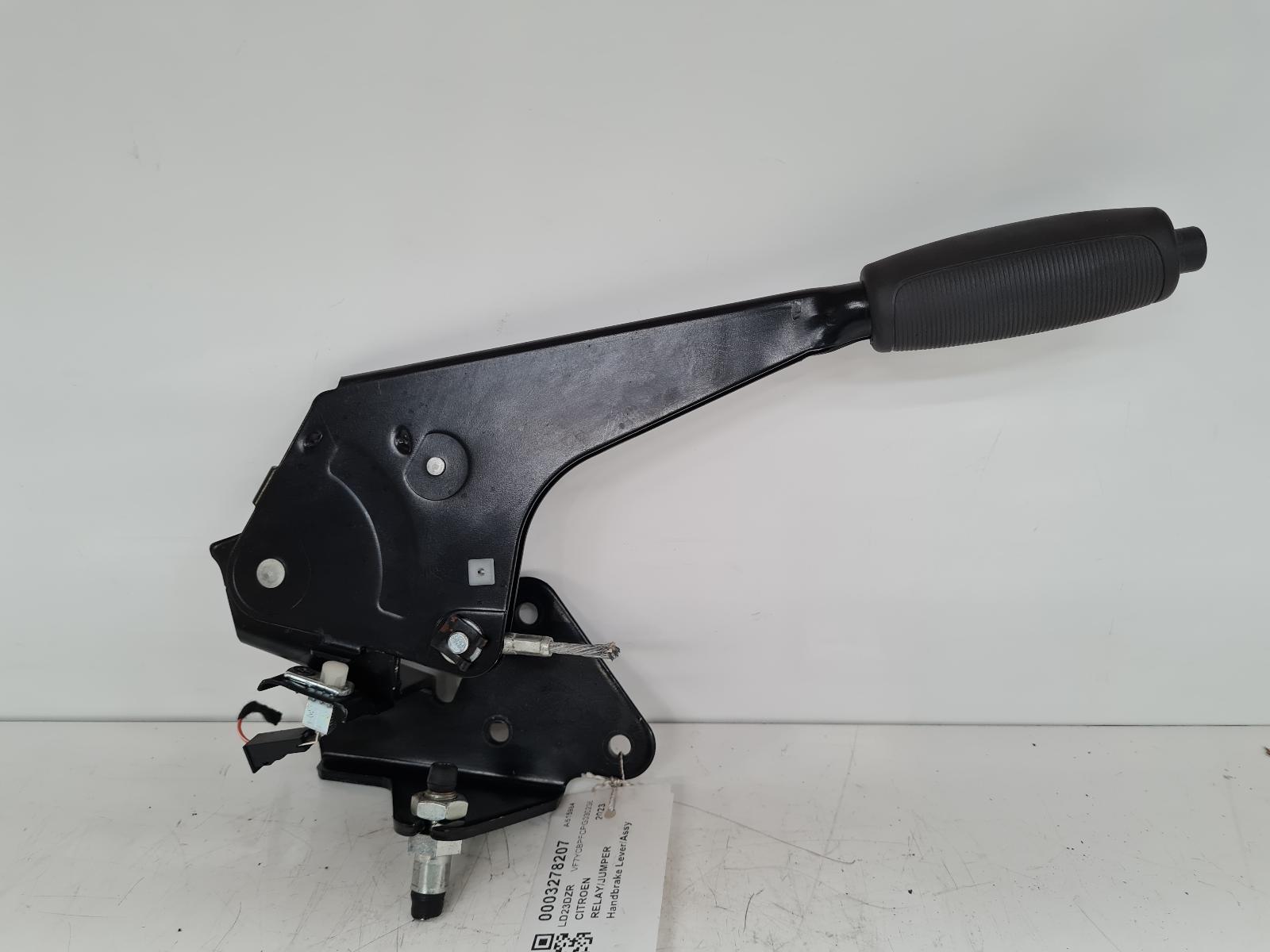 View Auto part Handbrake Lever/Button/Assembly Citroen Relay/jumper 2023
