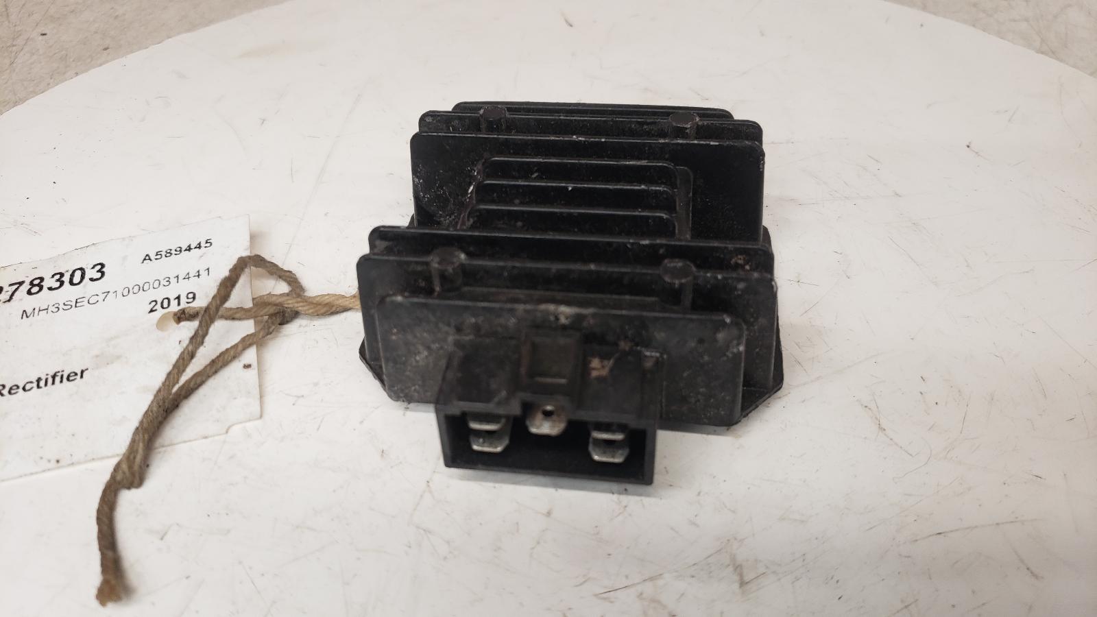 View Auto part Regulator/Rectifier Yamaha Nmax 125 2019