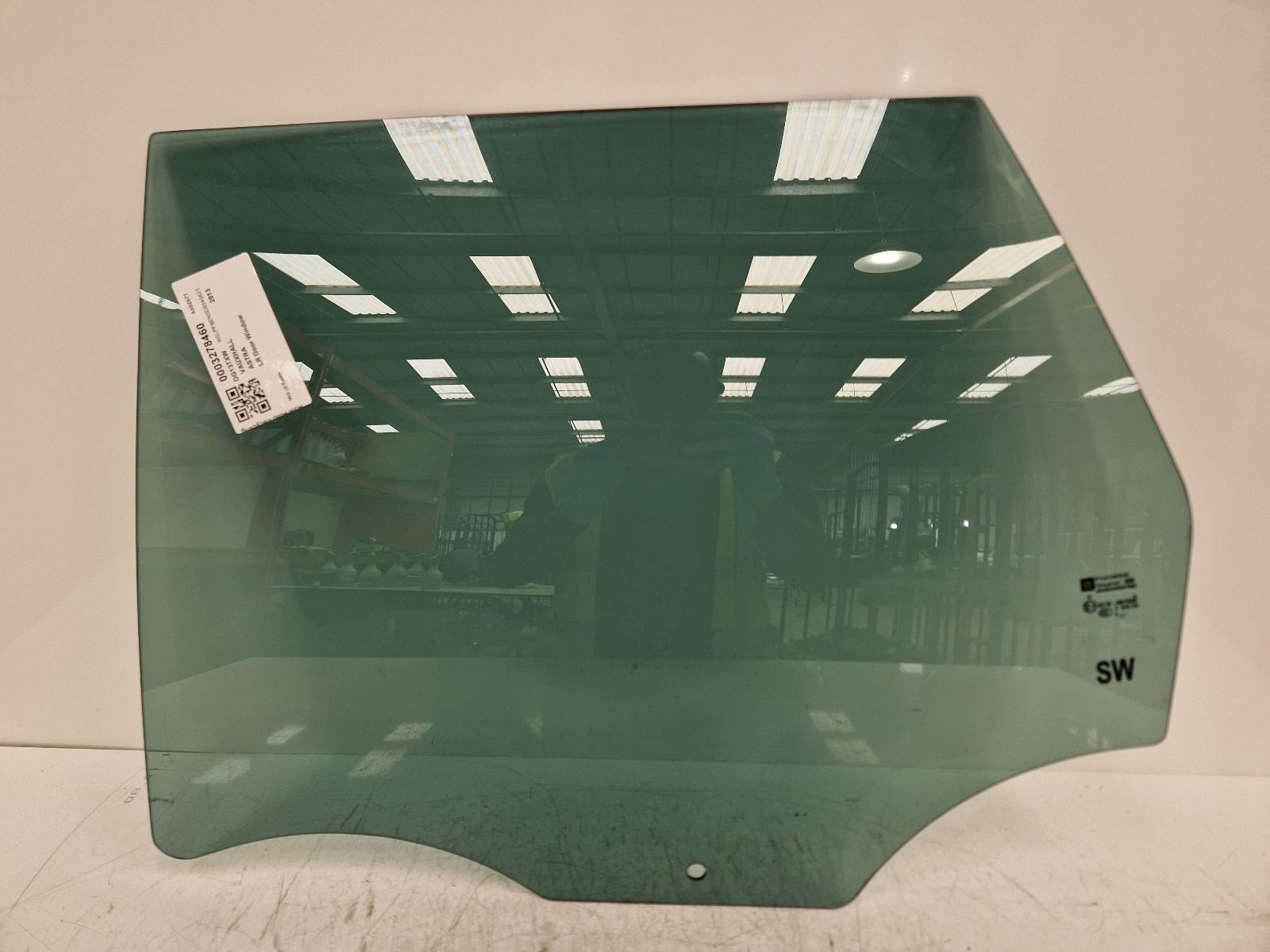 View Auto part LR Door Window Vauxhall Astra 2013
