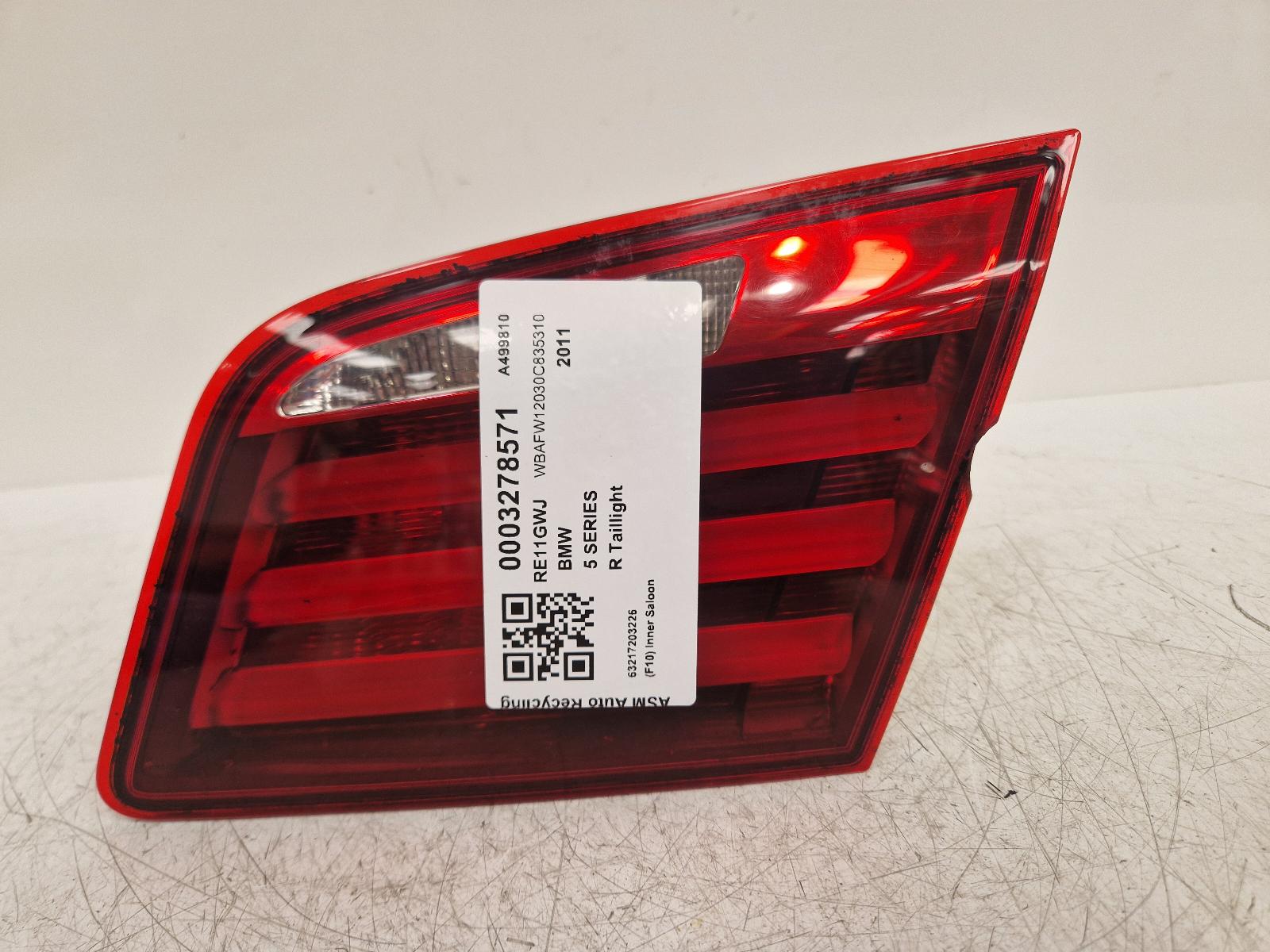 View Auto part R Taillight Bmw 5 Series 2011