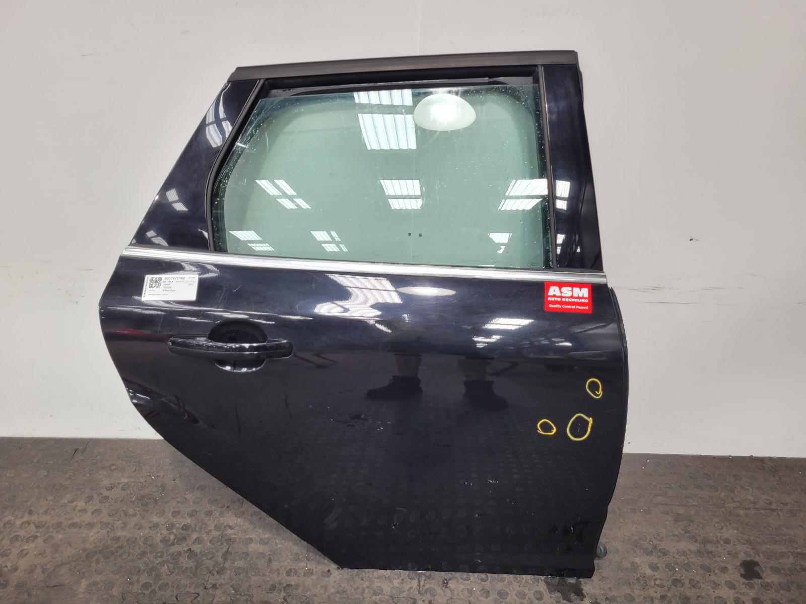 View Auto part R Rear Door Ford Focus 2015