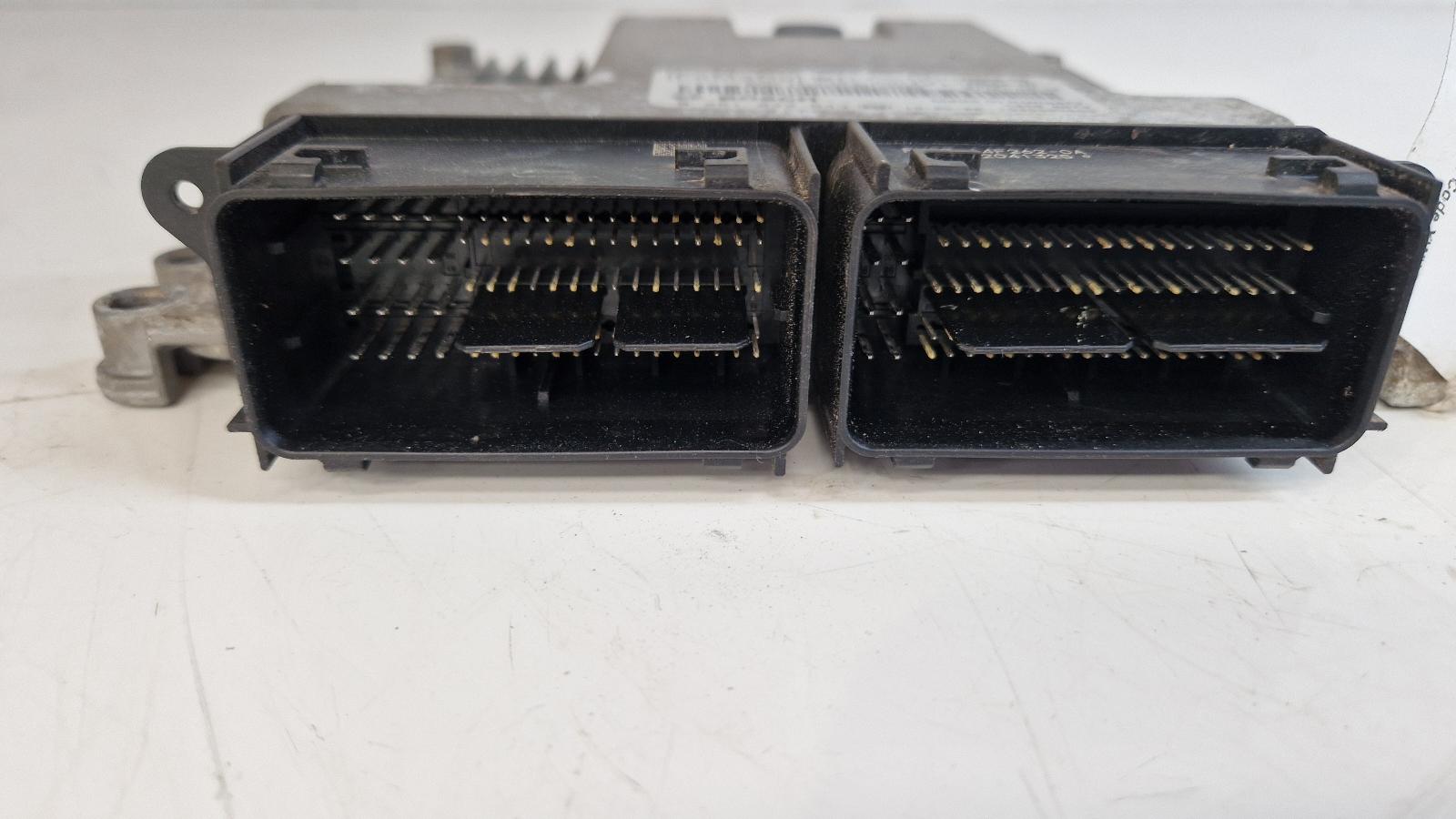 View Auto part ECU Ford Focus 2015