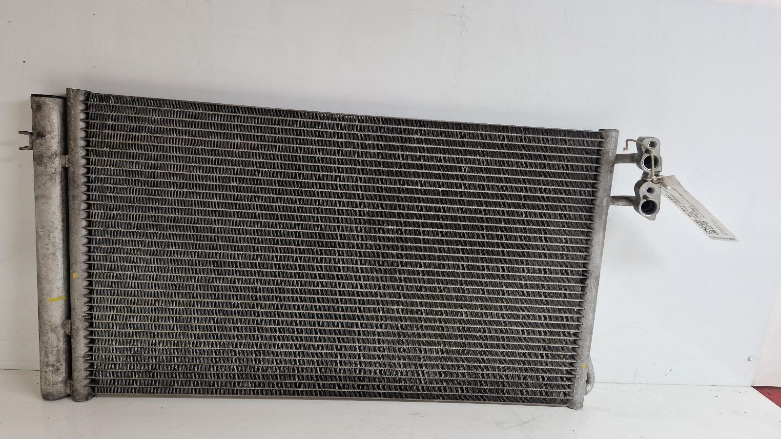 View Auto part Condenser Bmw 1 Series 2008