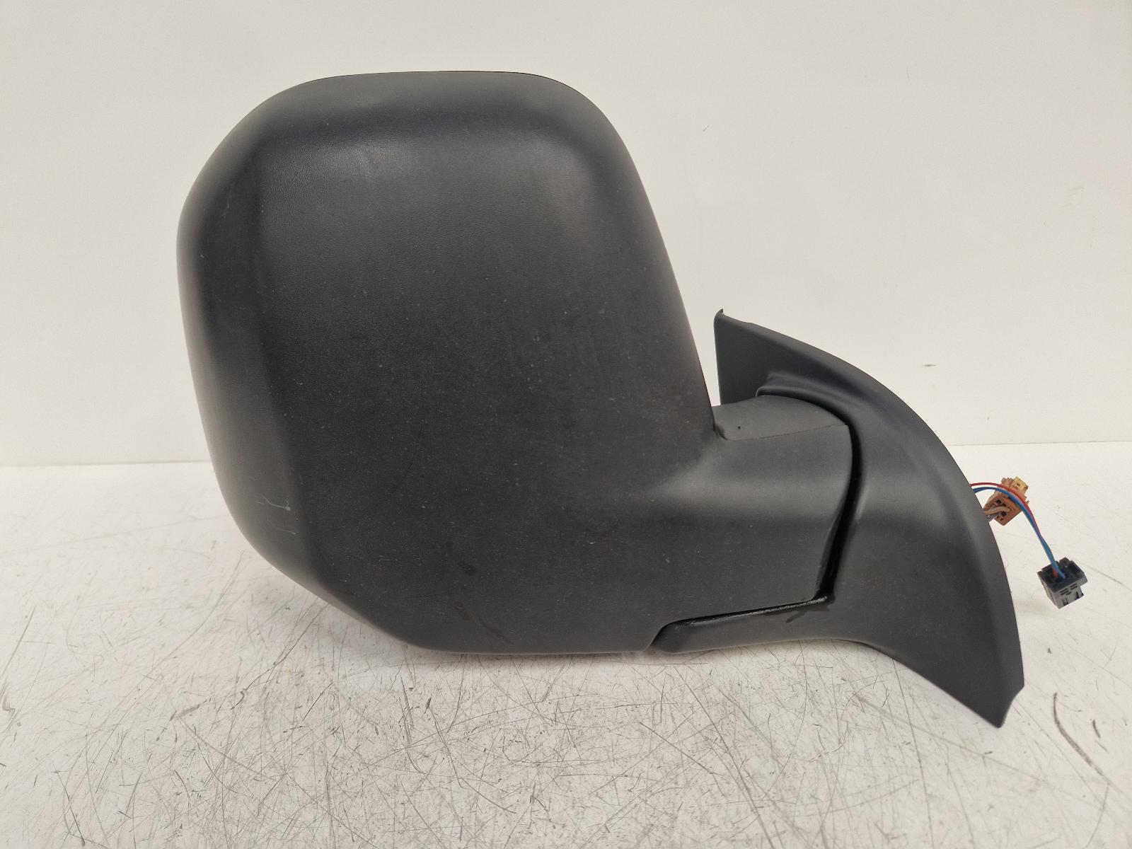 View Auto part R Door Mirror Citroen Berlingo 2011