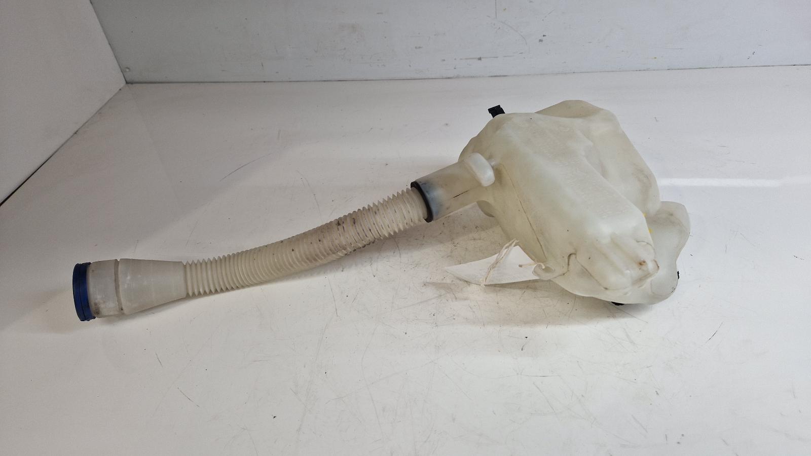 View Auto part Washer Bottle Citroen Berlingo 2011