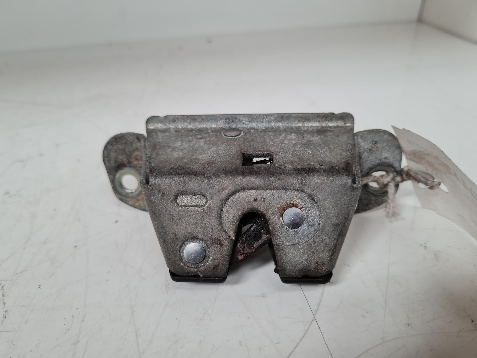 View Auto part Bootlid/Tailgate Lock Citroen C1 2011
