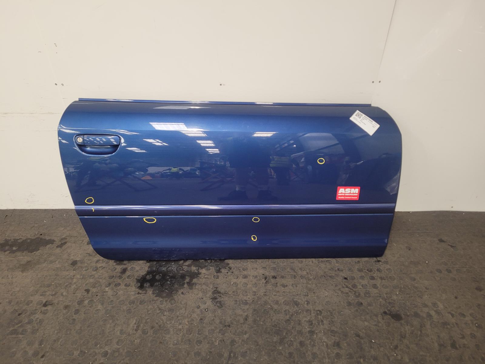 View Auto part R Front Door Audi A4 2003