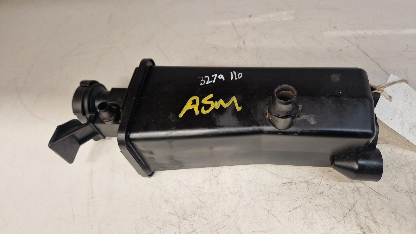 View Auto part Overflow Bottle Bmw X3 2005