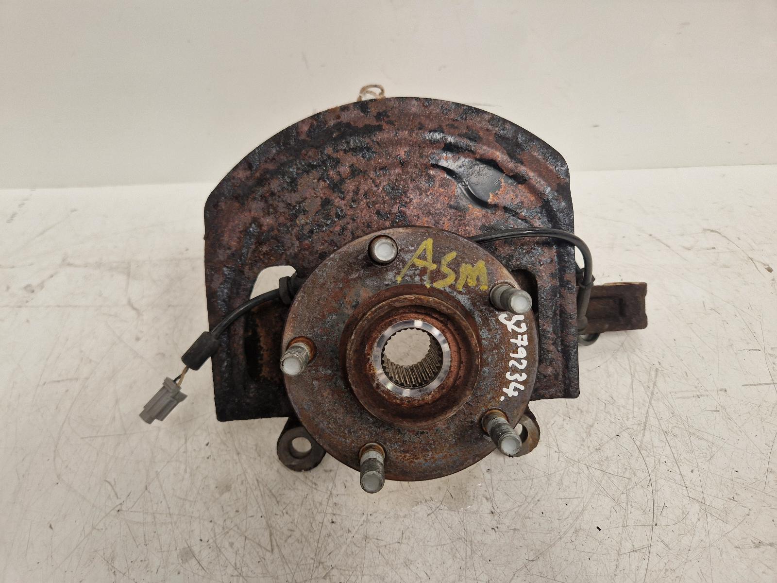 View Auto part RF Hub/Stub Axle Assembly Nissan Qashqai 2010