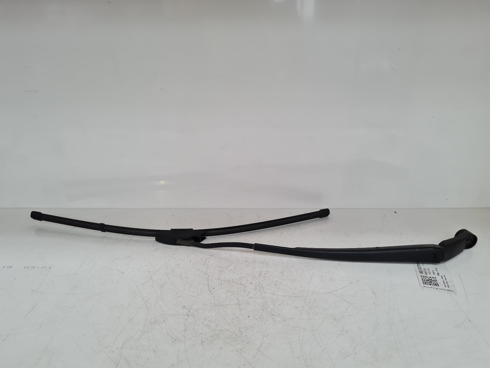 View Auto part Wiper Arm Toyota Yaris 2011