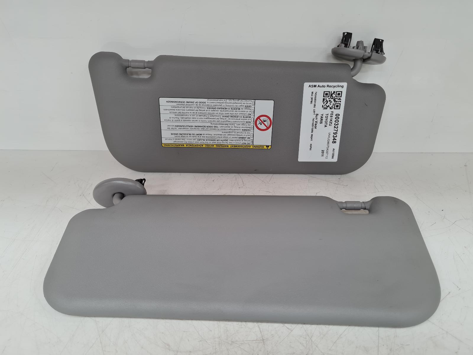 View Auto part Sun visor Toyota Yaris 2011
