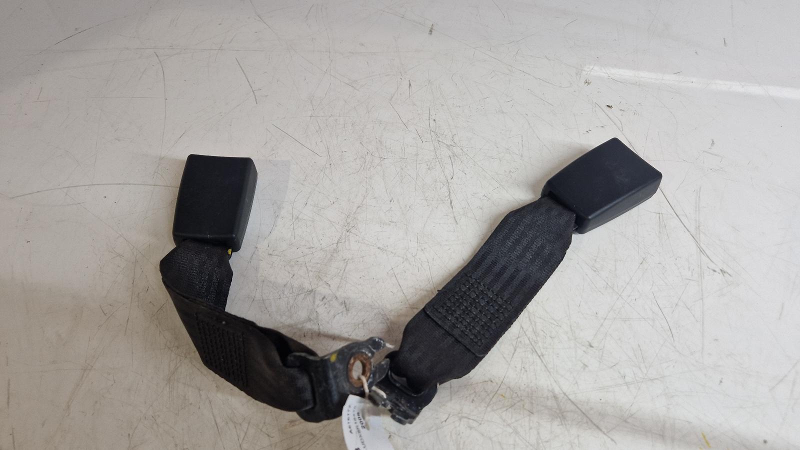 View Auto part Seat Belt Ford Focus 2008