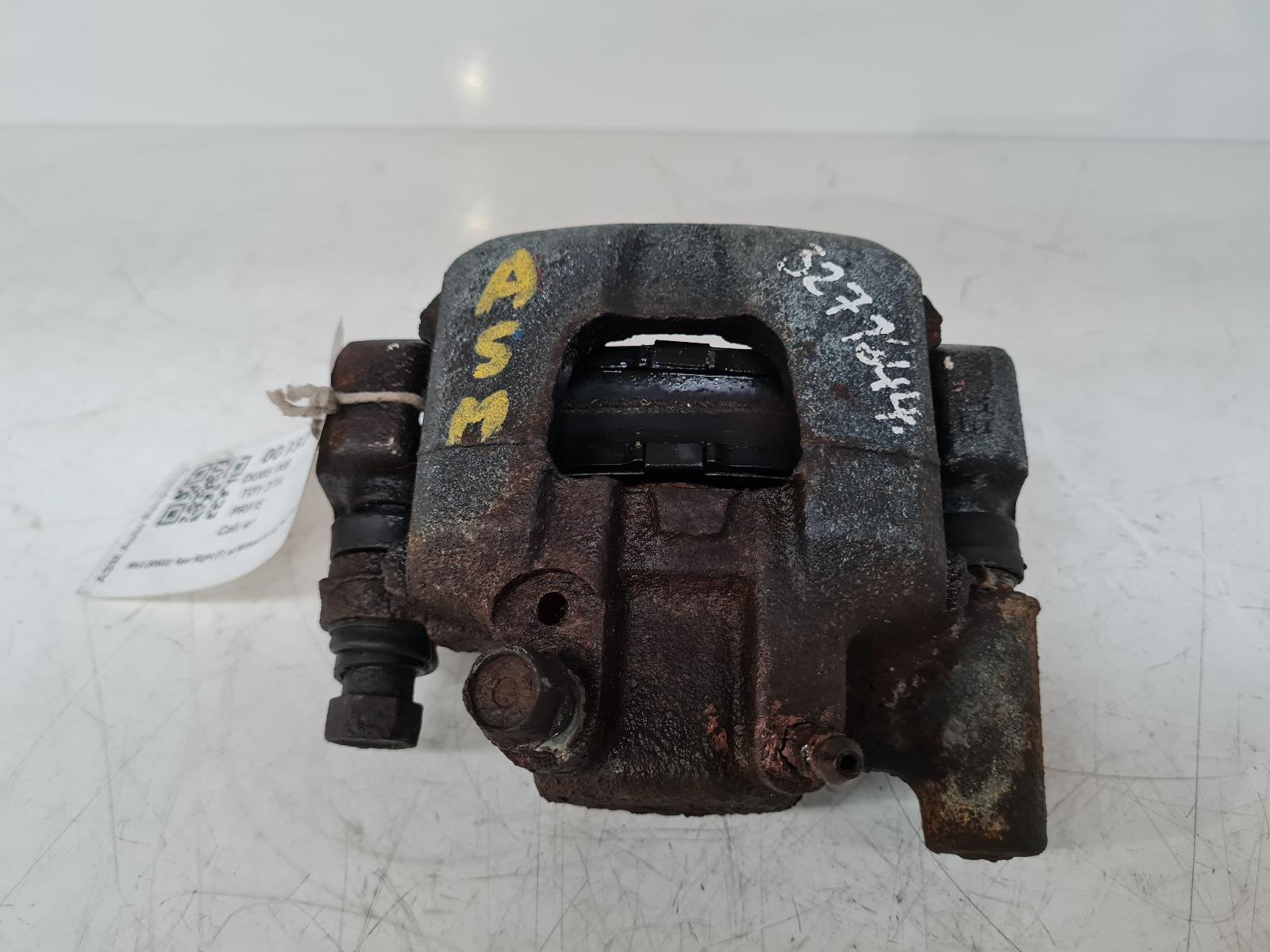 View Auto part Caliper Toyota Prius 2005