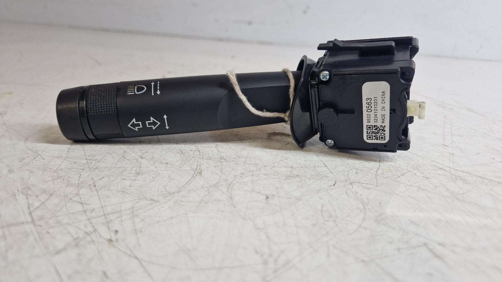 View Auto part Combination Switch Vauxhall Insignia 2013