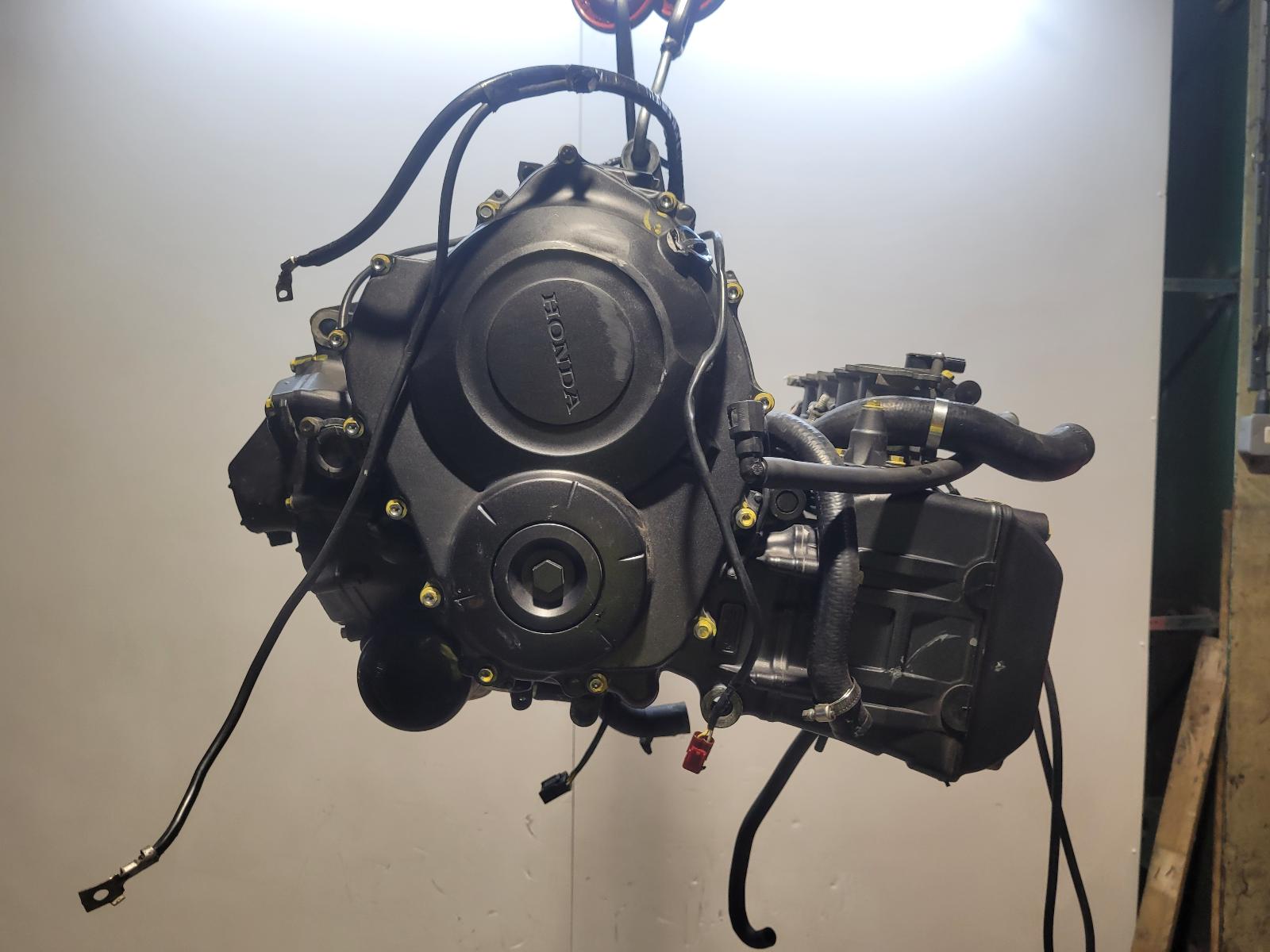 View Auto part Engine Honda Cb1000r 2010