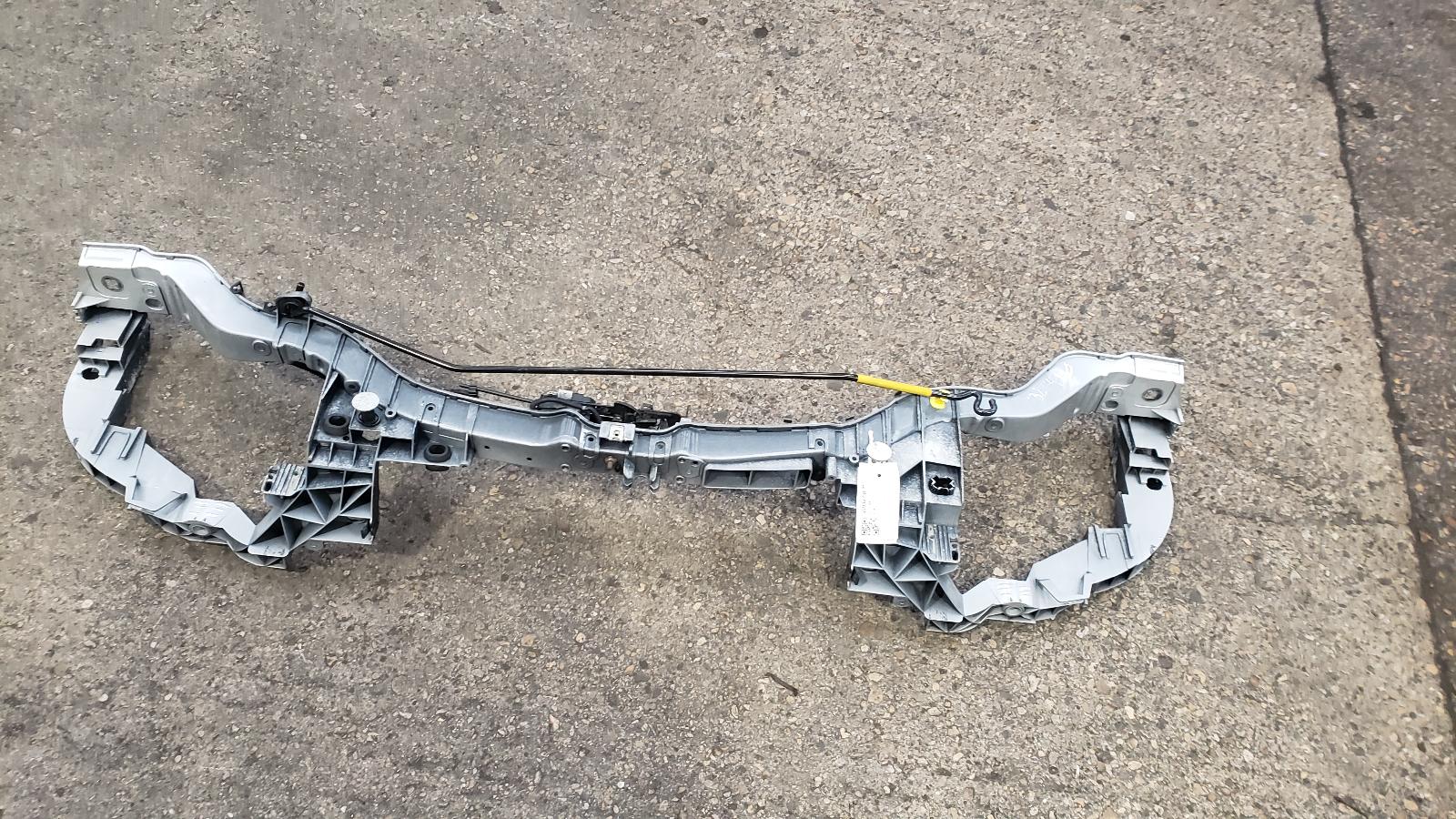 View Auto part Front Panel Ford Focus 2015