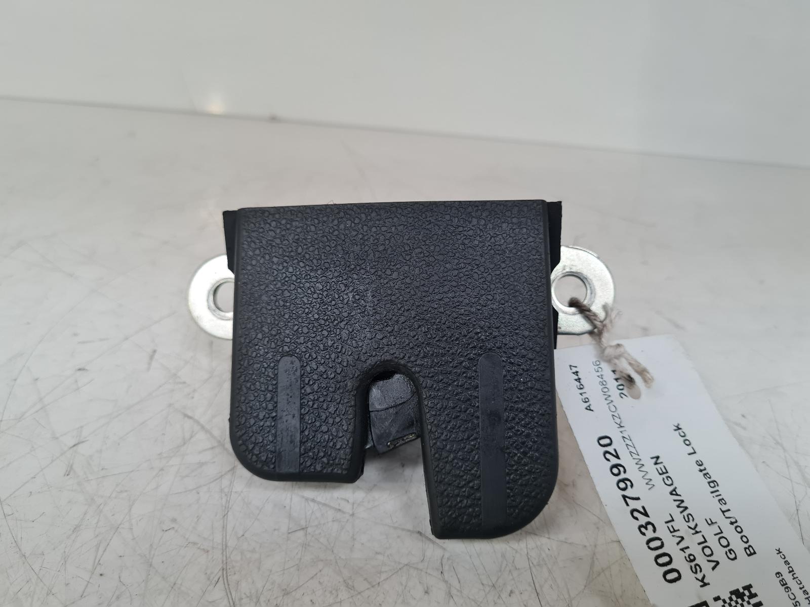 View Auto part Bootlid/Tailgate Lock Volkswagen Golf 2011