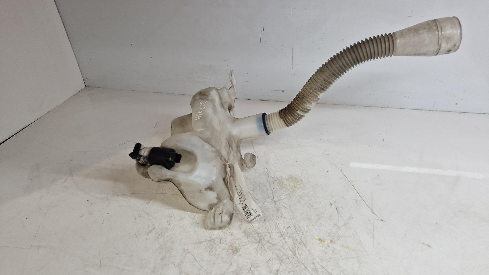View Auto part Washer Bottle Citroen Berlingo 2014