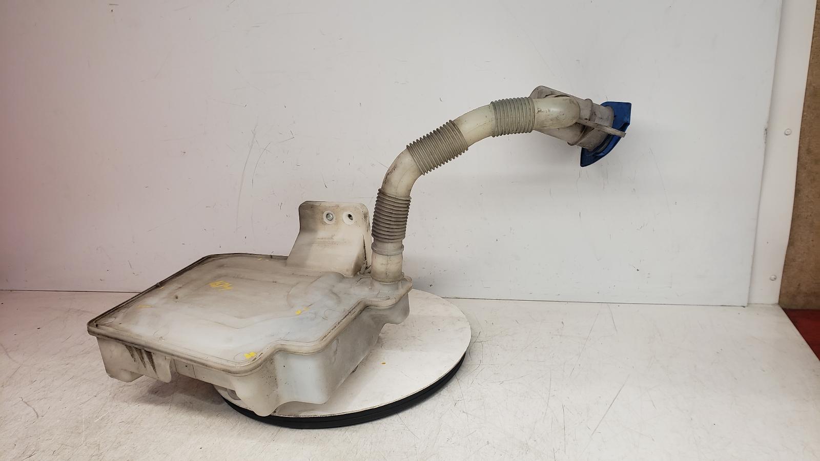 View Auto part Washer Bottle Volkswagen Caddy 2007