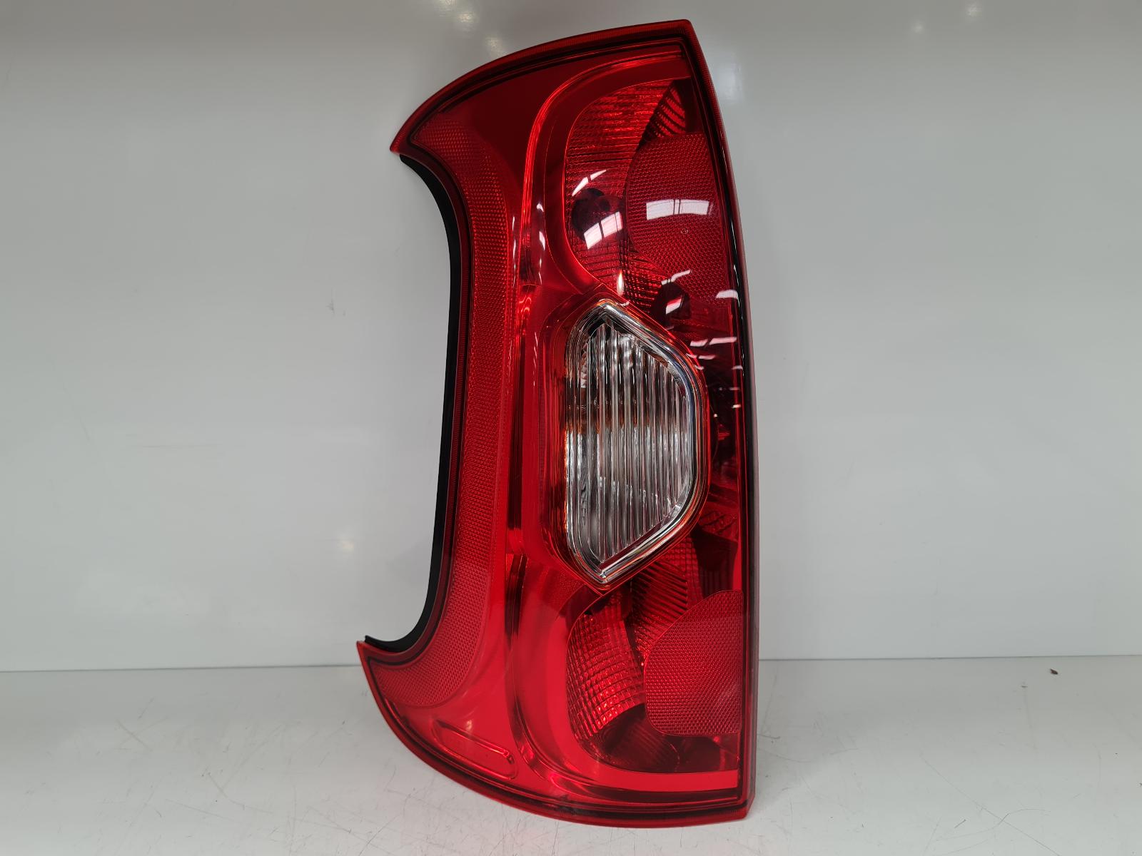 View Auto part L Taillight Fiat Panda 2013