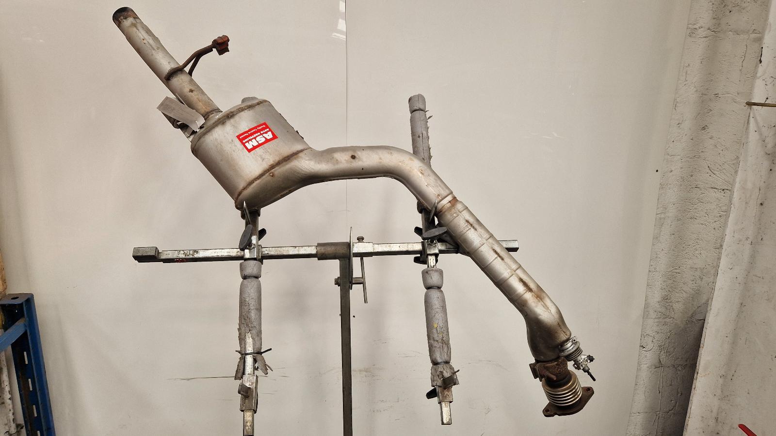 View Auto part Catalytic Converter Jaguar Xf 2017