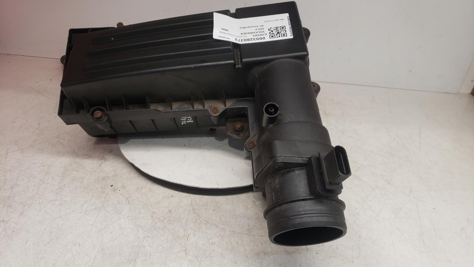 View Auto part Air Cleaner/Box Volkswagen Golf 2009