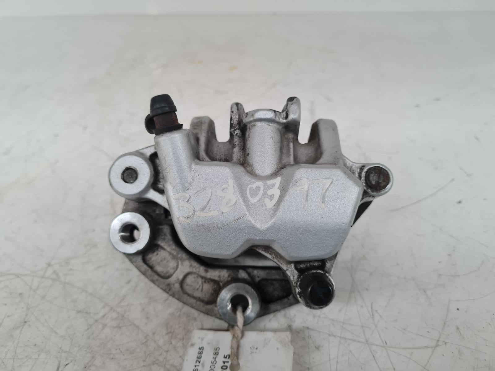 View Auto part Caliper Yamaha Majesty S 2015