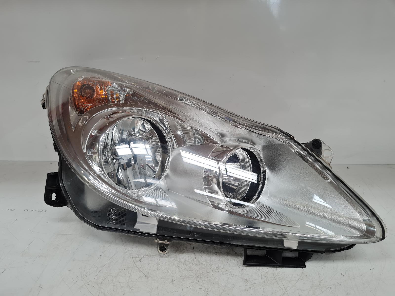 View Auto part R Headlamp Vauxhall Corsa 2011