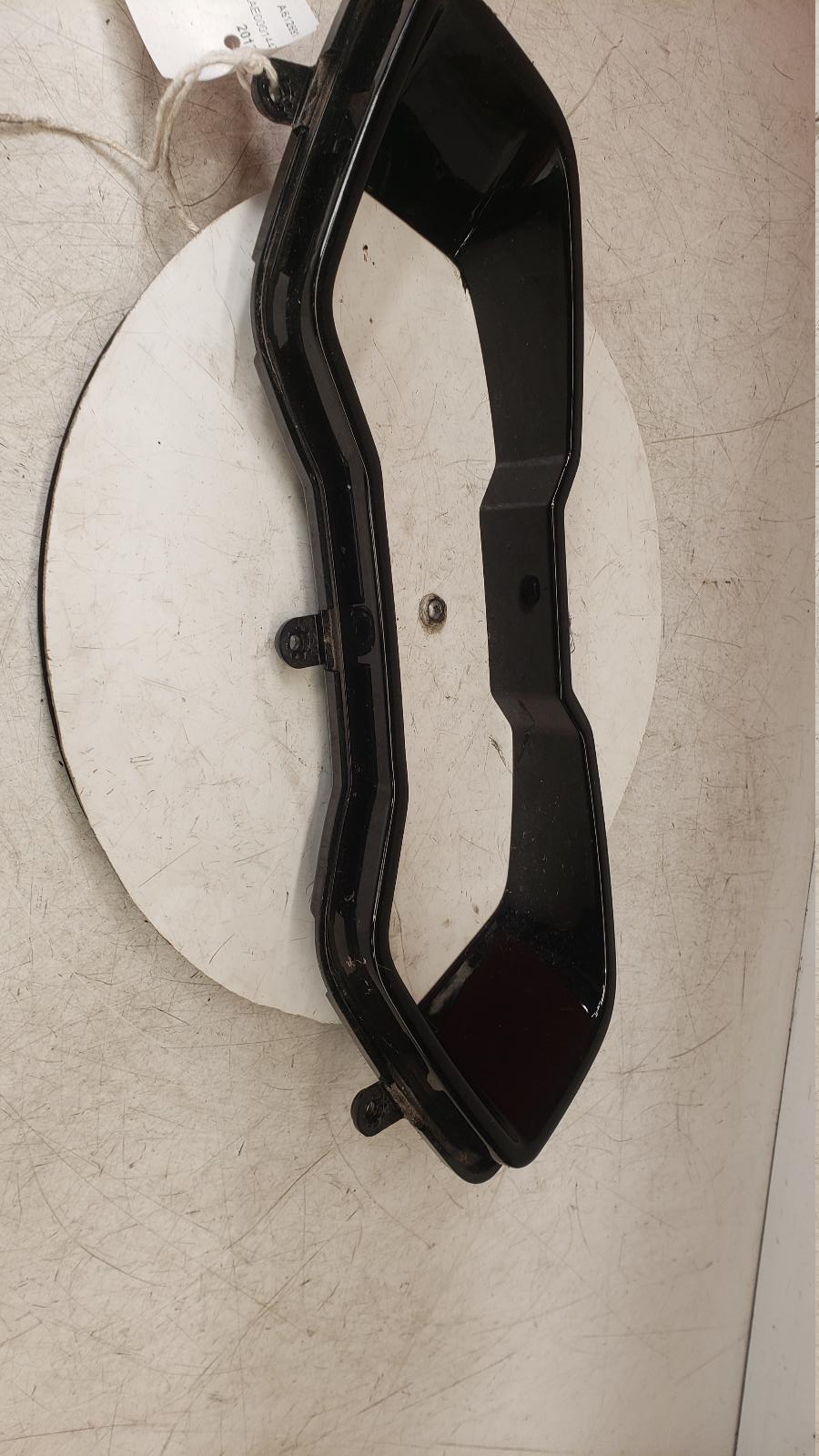 View Auto part Trim Panel Peugeot Metropolis 2013