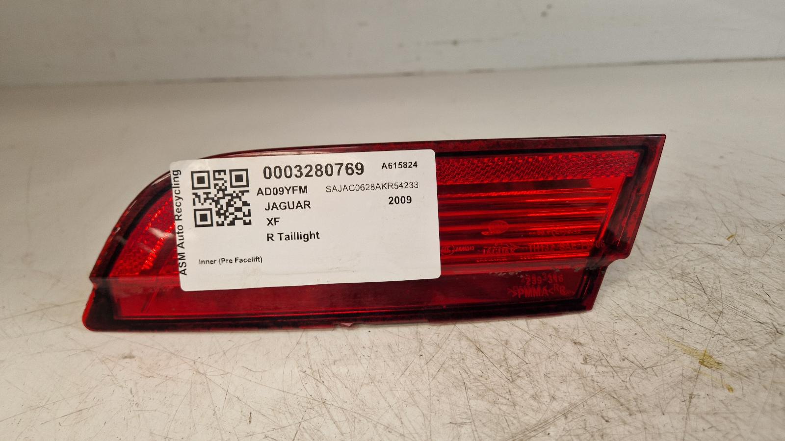 View Auto part R Taillight Jaguar Xf 2009