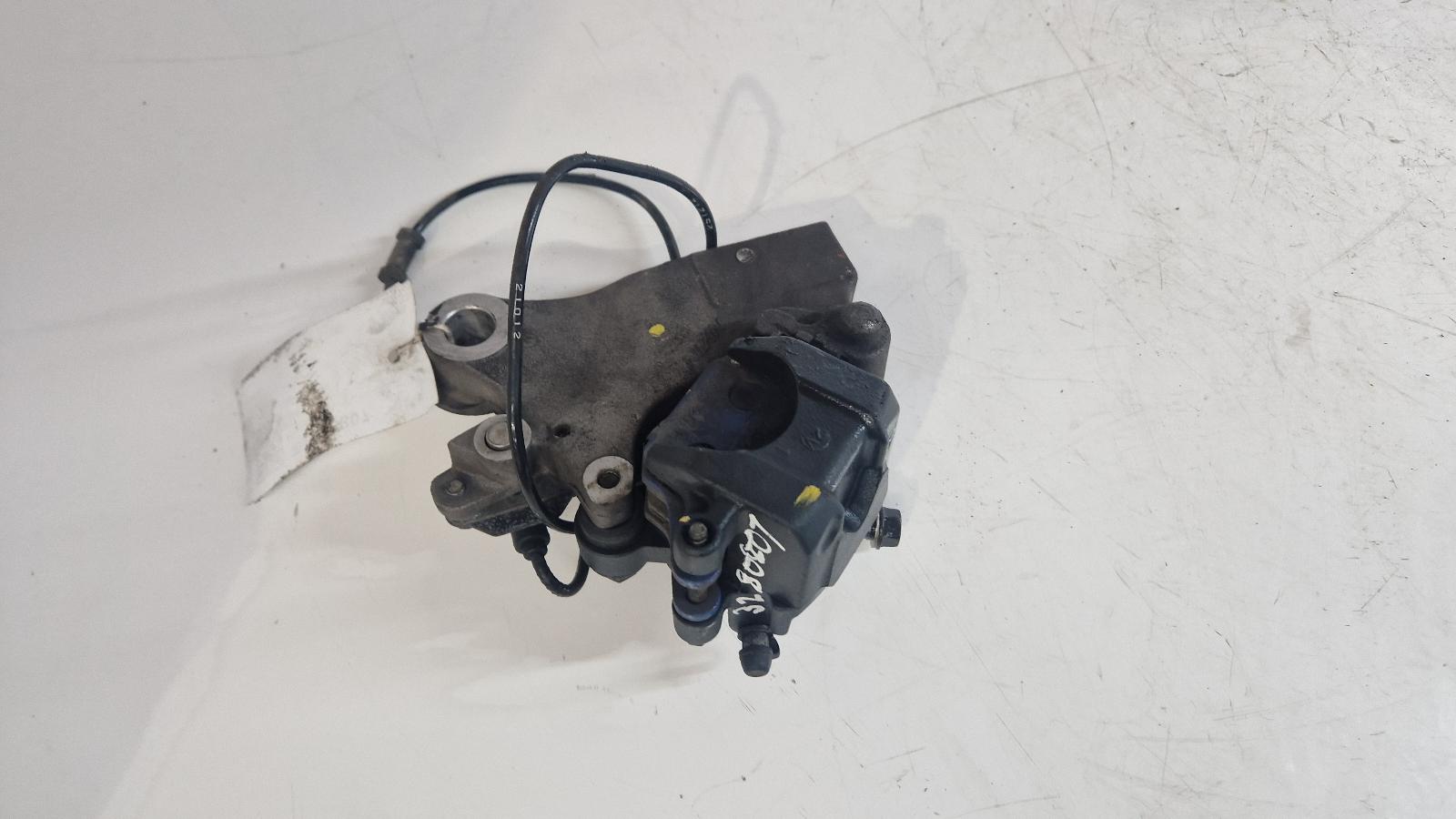 View Auto part Caliper Honda Cbr 500 2013