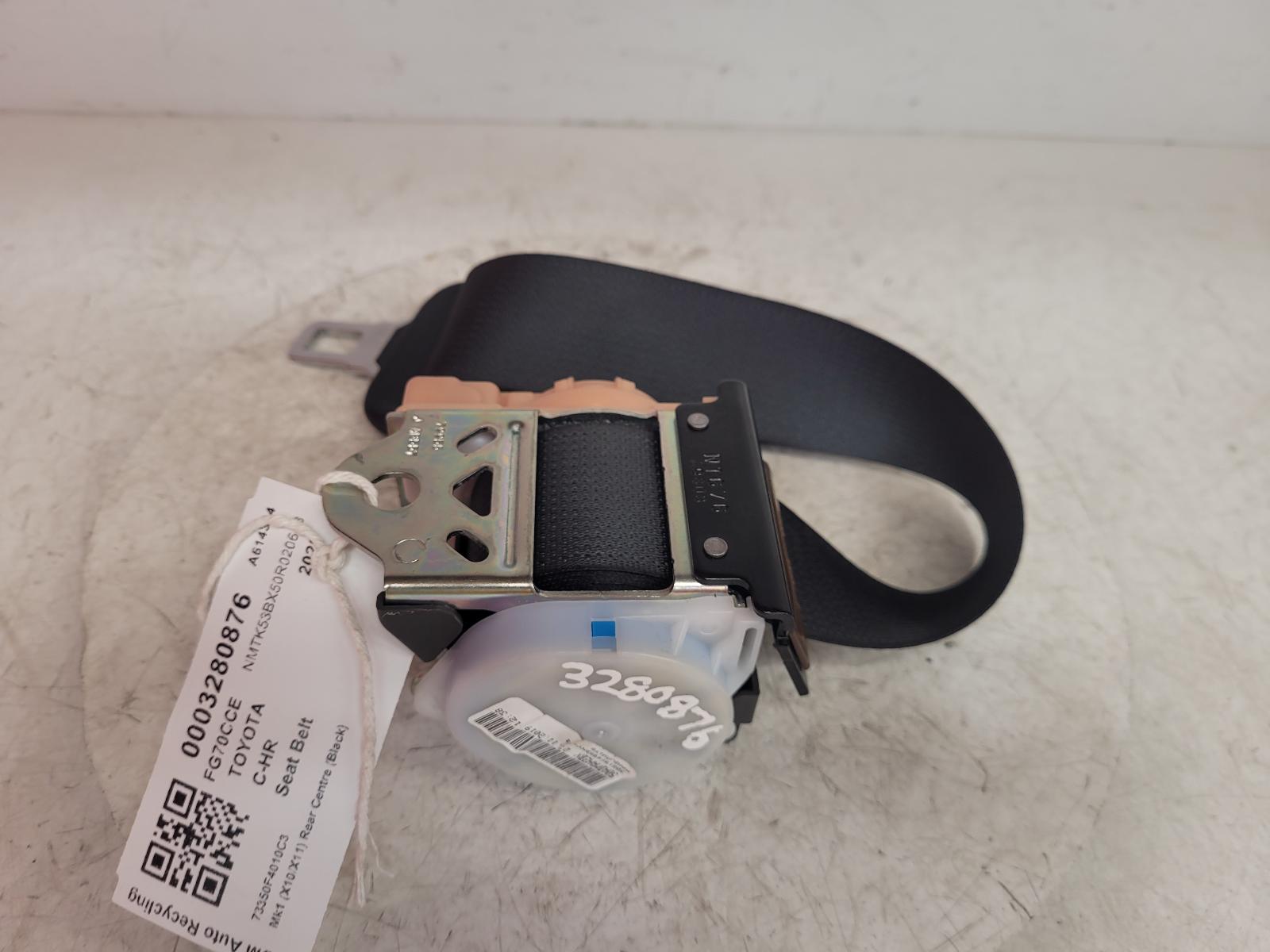 View Auto part Seat Belt Toyota C-hr 2020