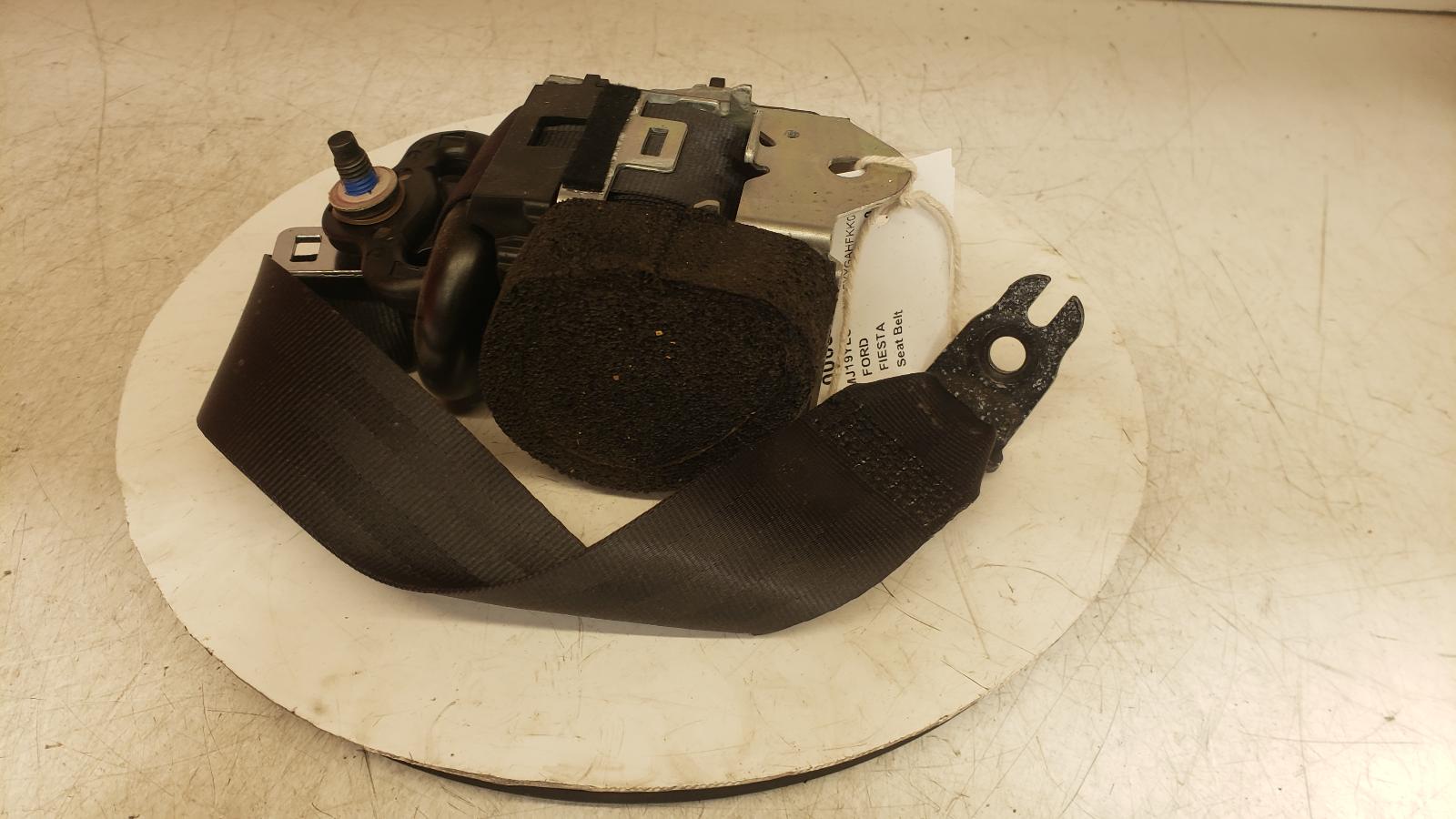 View Auto part Seat Belt Ford Fiesta 2019