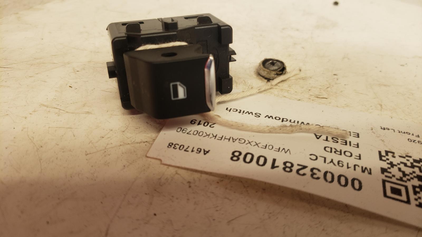 View Auto part Elect. Window Switch Ford Fiesta 2019