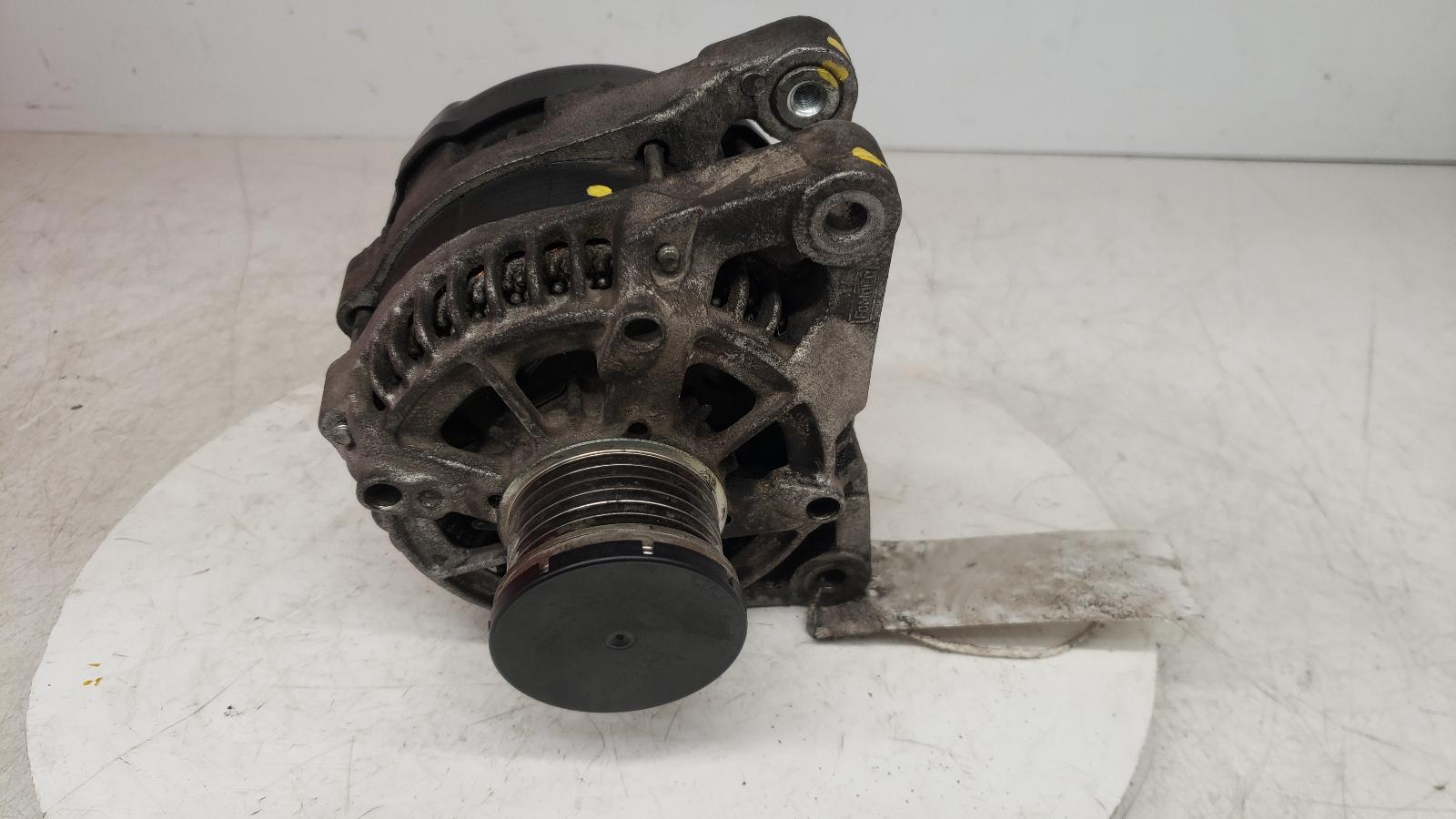 View Auto part Alternator Ford Fiesta 2019