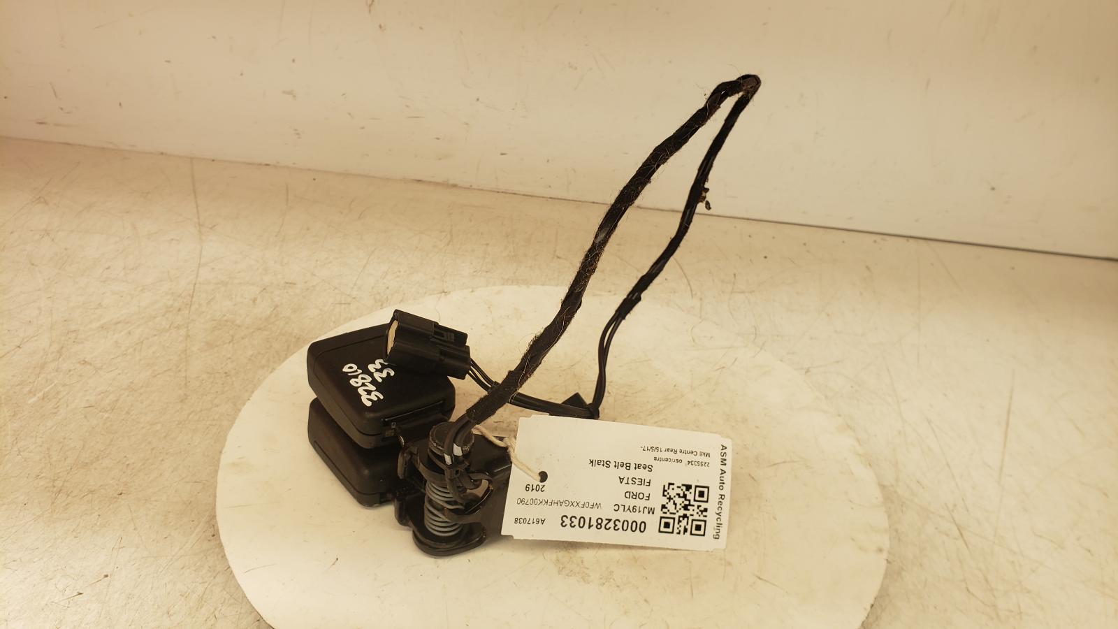 View Auto part Seat Belt Ford Fiesta 2019