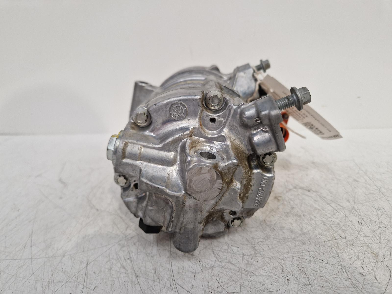 View Auto part Compressor Land Rover Range Rover Evoque 2024