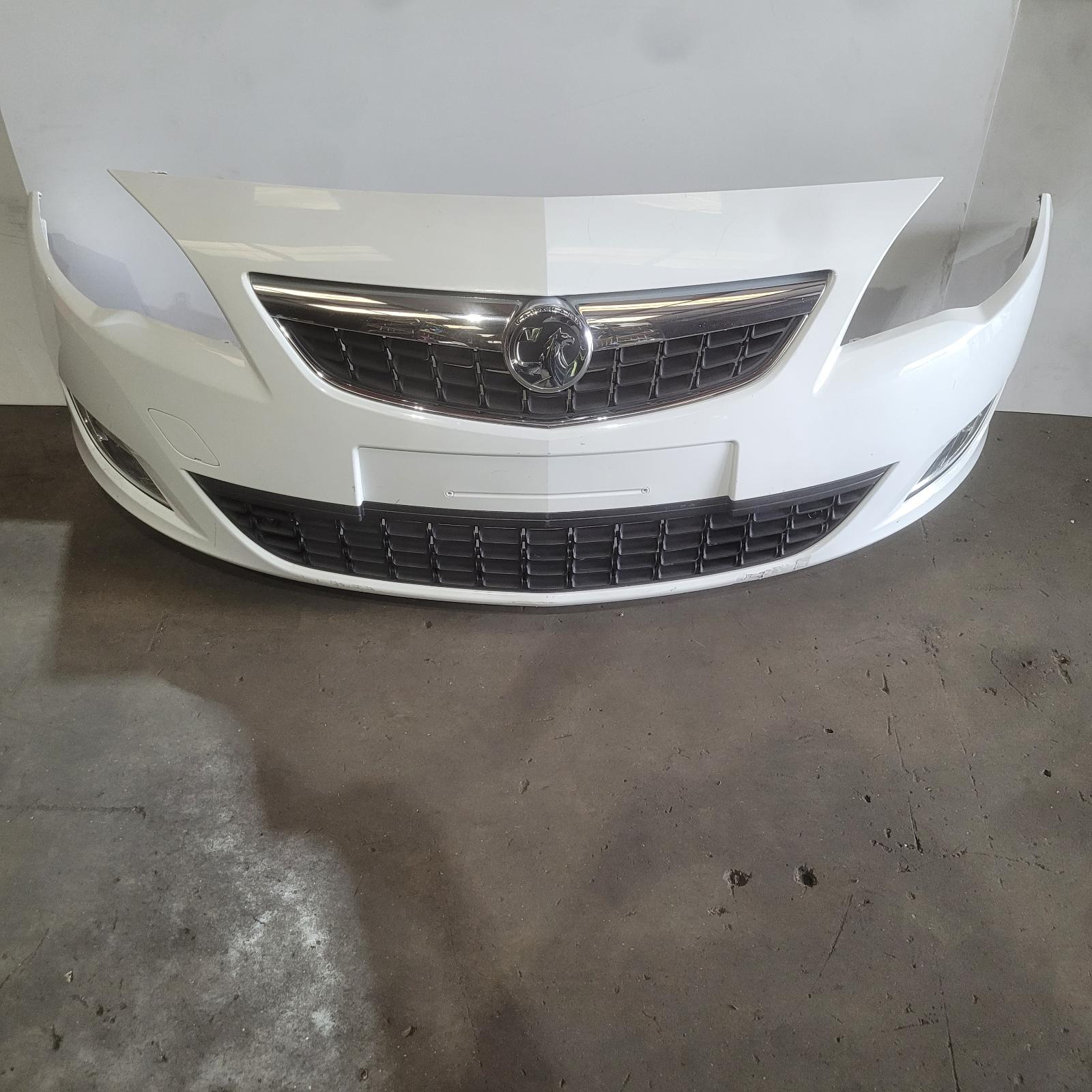 View Auto part Front Bumper Vauxhall Astra 2011