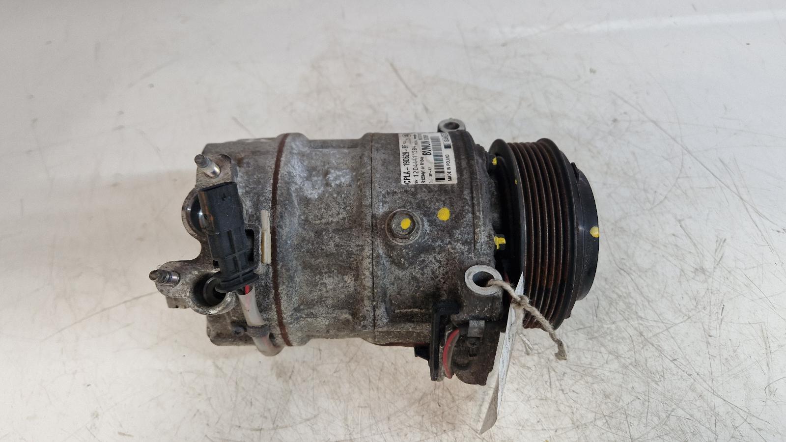View Auto part Compressor Land Rover Discovery Sport 2015