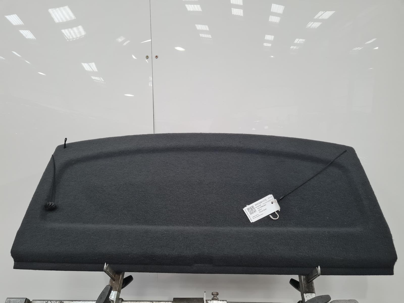 View Auto part Parcel Shelf Volkswagen Golf 2009