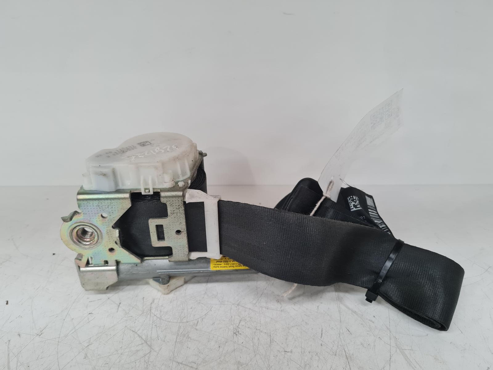View Auto part Seat Belt Citroen Ds3 2012